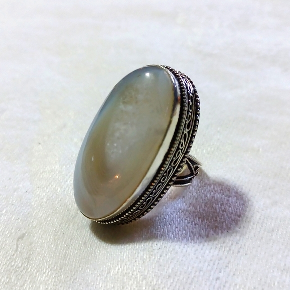 Lace agate ring, size 8, vintage, antique, ring, lace, agate, cocktail ring, tan - Picture 4 of 6